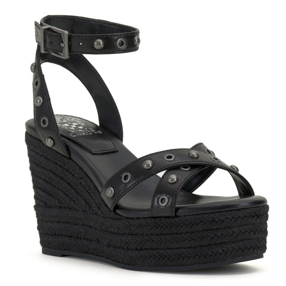 Vince Camuto Shoes - NWT Vince Camuto Feegella Wedge Sandal, size 8